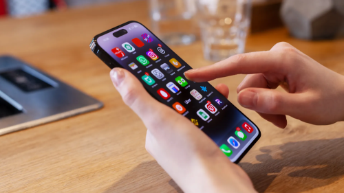 Apple Eases NFT, Crypto Rules for iOS Apps Following Antitrust Ruling