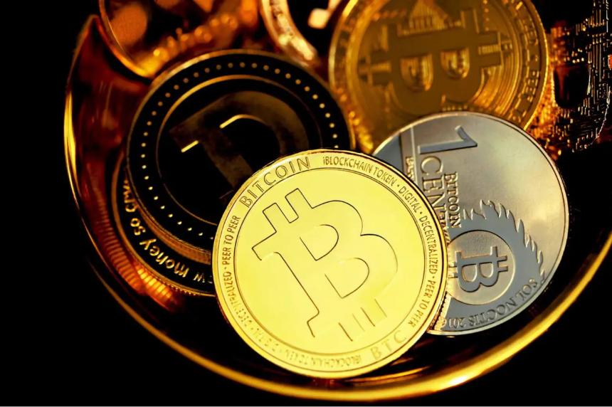  Solana 價格達到 209 美元，XRP 今年迄今上漲 37%，但 BlockDAG 的 300 萬移動礦工搶佔了風頭 